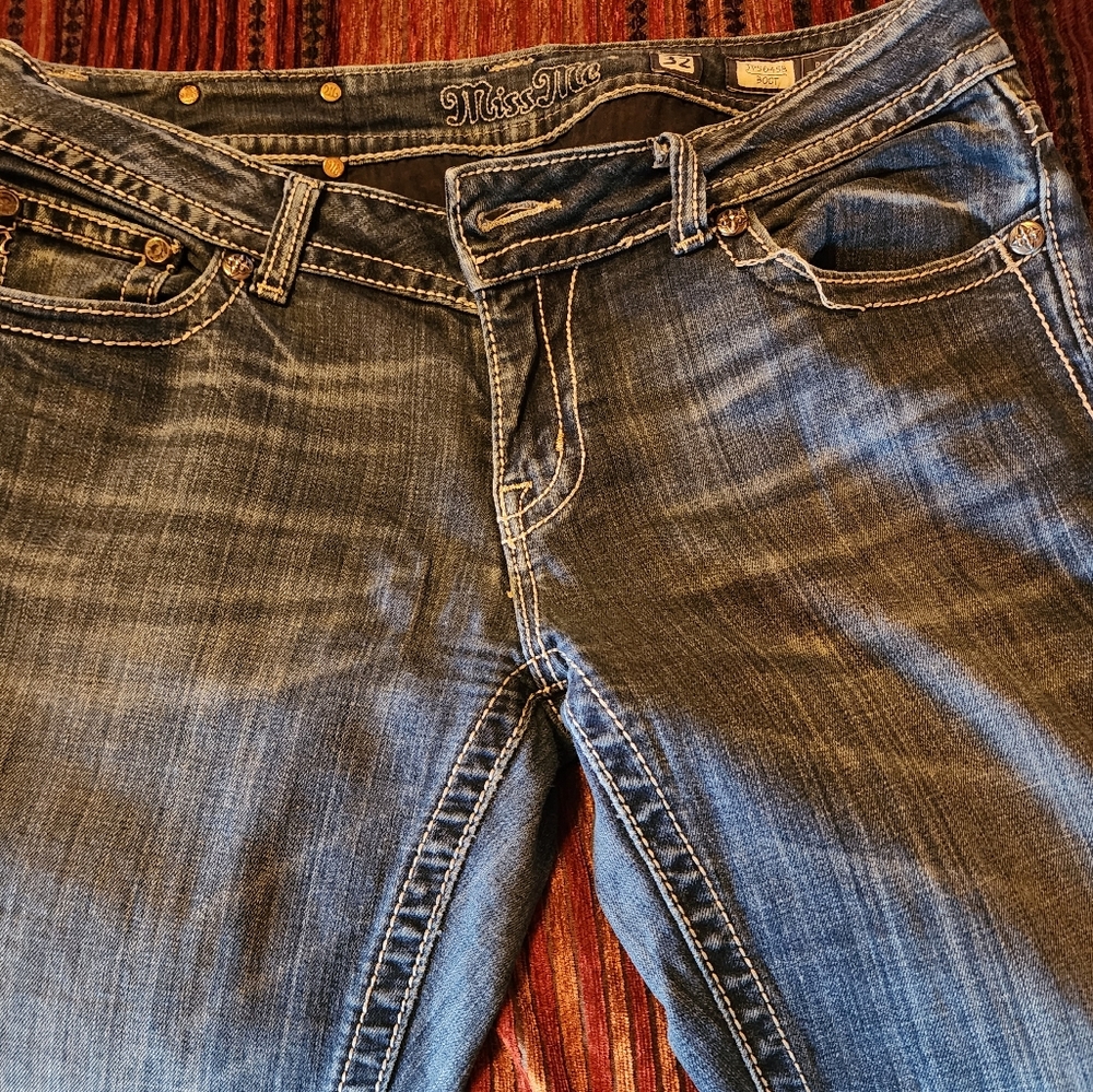 Jeans - Picture 3 of 3